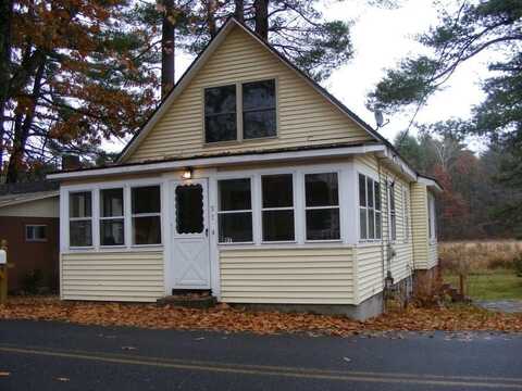 97 River Road, Concord, NH 03303