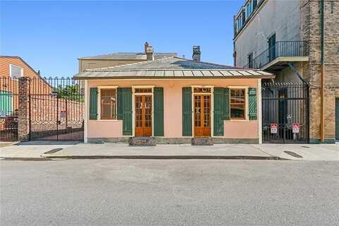 508 BURGUNDY Street, New Orleans, LA 70112