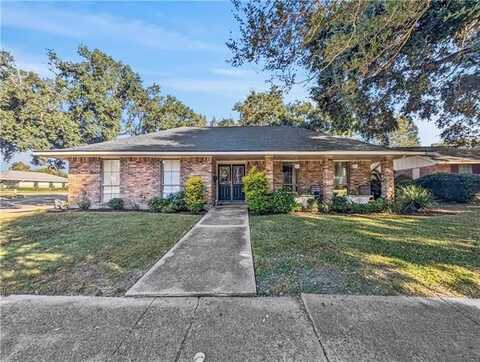 5400 WIMBLEDON Court, New Orleans, LA 70131