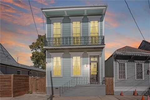 1135 MARAIS Street, New Orleans, LA 70116