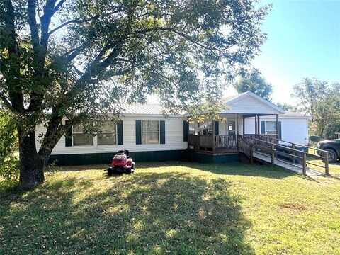 501 Lincoln Street, Kiowa, OK 74553