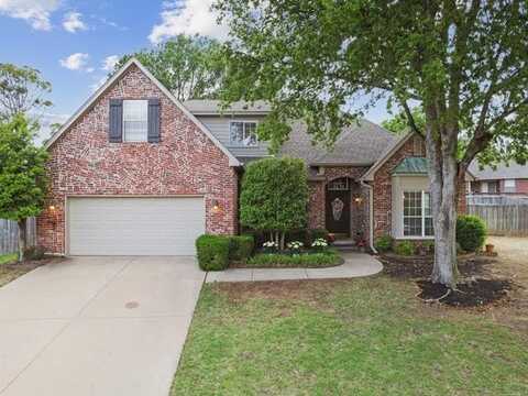 6407 E Dallas Place, Broken Arrow, OK 74014