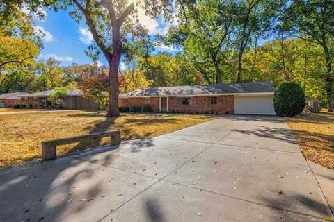 1205 Brookside Parkway, Bartlesville, OK 74006