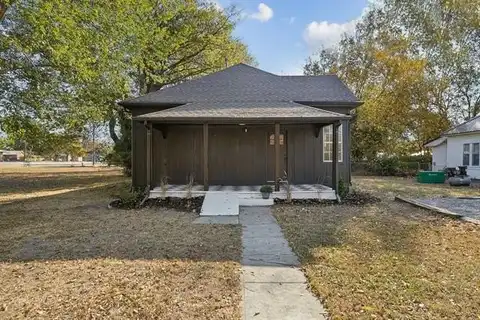 111 N Hogan Street, Pryor, OK 74361