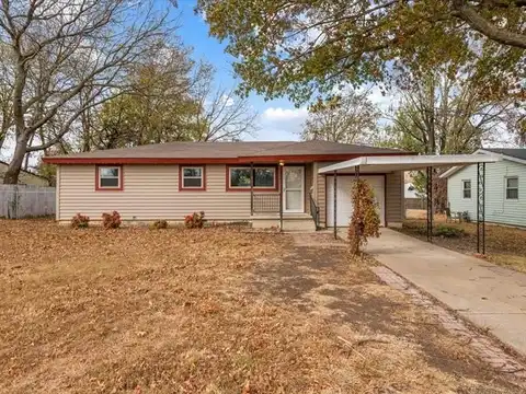 213 NE Elmhurst Avenue, Bartlesville, OK 74006