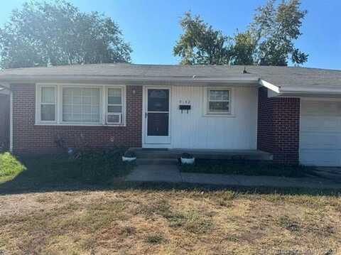 9142 E Latimer Place, Tulsa, OK 74115