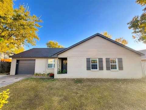 1507 Trenton Circle, Wagoner, OK 74467