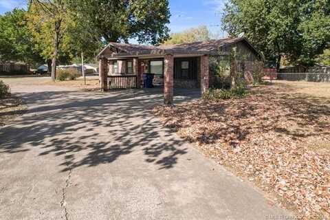 501 N Brown, Vinita, OK 74301