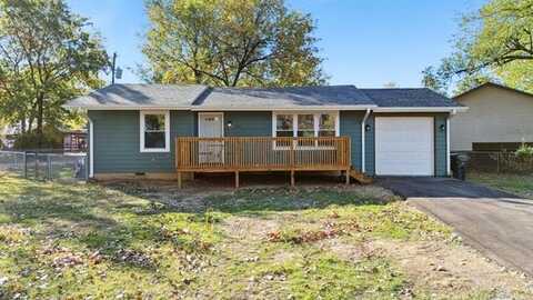 123 W 9th Street, Claremore, OK 74017