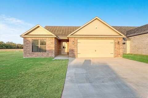 845 Springfield Court, Durant, OK 74701