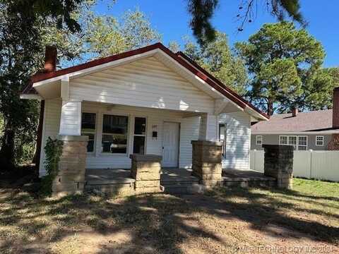 607 E Seneca, McAlester, OK 74501