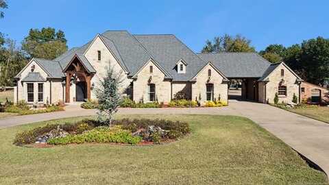 2365 Deer Run, Chouteau, OK 74337