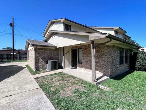 2412 Lakeview Circle, McKinney, TX 75072