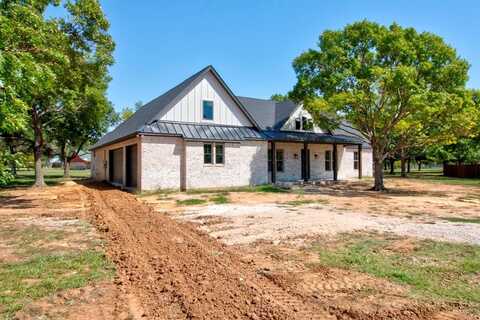 82 Maze Court, Collinsville, TX 76233