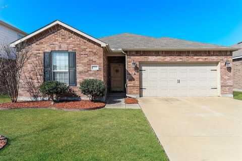 7705 Berrenda Drive, Fort Worth, TX 76131