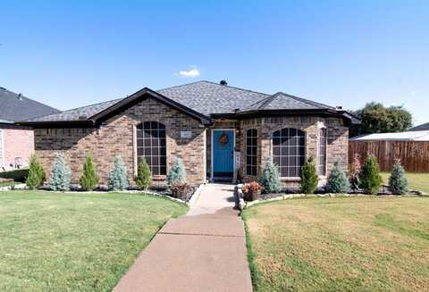 405 Deauville Drive, Fort Worth, TX 76108