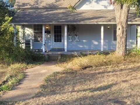 701 S Jackson Street, Mc Gregor, TX 76657