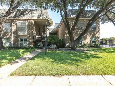 4420 Harlanwood Drive, Fort Worth, TX 76109