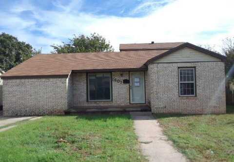 1607 Pease Street, Sweetwater, TX 79556