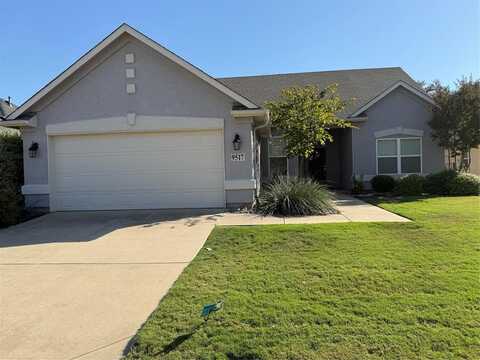 9517 Ravenwood Drive, Denton, TX 76207