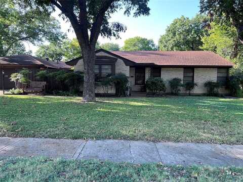 2703 Wynnewood Drive, Dallas, TX 75224