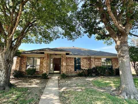 214 E Bancroft Drive, Garland, TX 75040