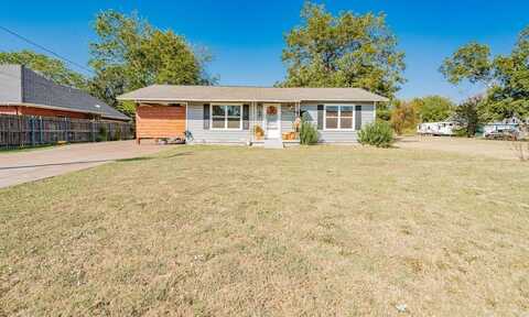 511 E Market Street, Mabank, TX 75147