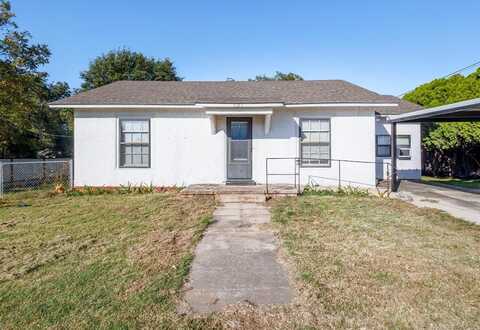 625 N Avenue D, Cross Plains, TX 76443