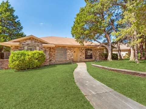 411 Edmonds Way, DeSoto, TX 75115