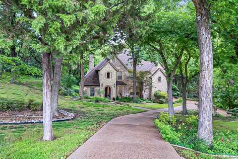 1801 Windmill Hill Lane, DeSoto, TX 75115