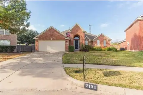 2105 Merritt Way, Arlington, TX 76018