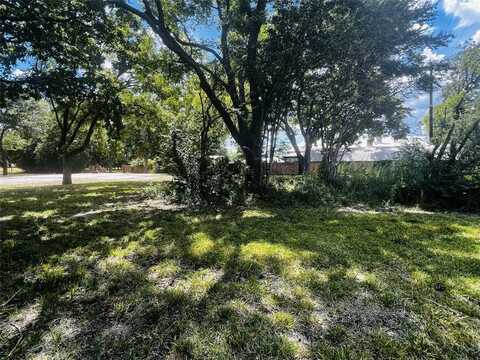 2101 E Pecan Lane, Plano, TX 75074