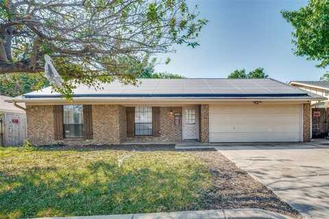 6536 Starnes Road, Watauga, TX 76148