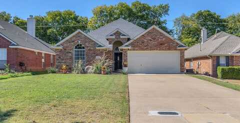 106 Blue Bonnet Circle, Justin, TX 76247