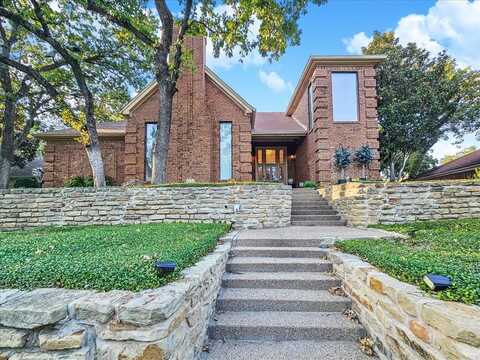 2309 Castle Rock Road, Arlington, TX 76006