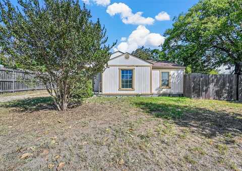 2024 E Irving Boulevard, Irving, TX 75060