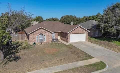 312 Willowstone Trail, Saginaw, TX 76179