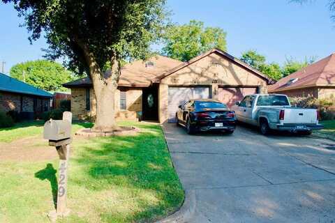 429 Chambers Creek Drive S, Everman, TX 76140