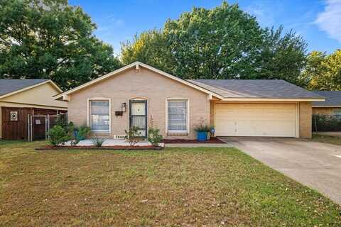 3816 Clotell Drive, Fort Worth, TX 76119