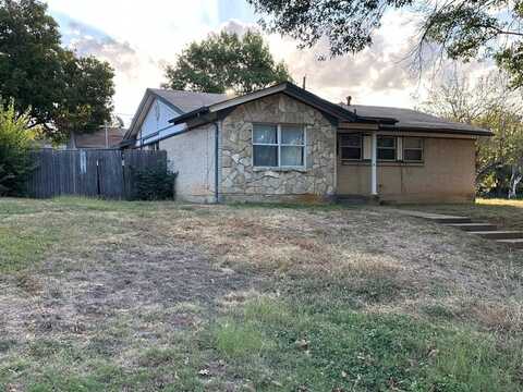 611 Cannon Drive, Euless, TX 76040