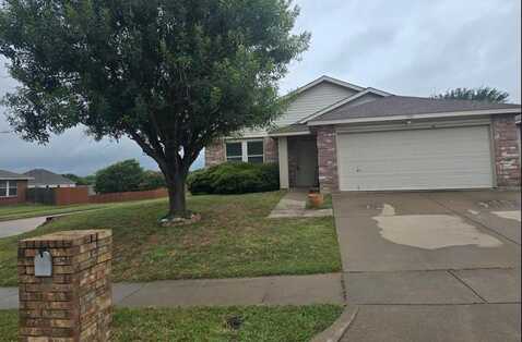 5101 Prestwick Drive, Fort Worth, TX 76135