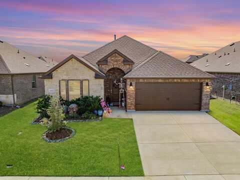 11012 Klondike Lane, Aubrey, TX 76227