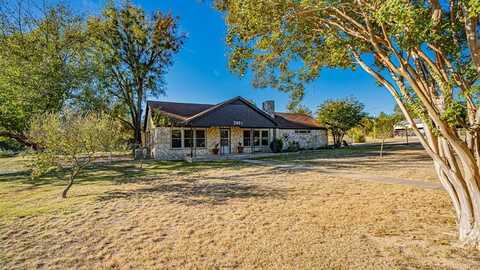 3901 Lipan Highway, Granbury, TX 76048