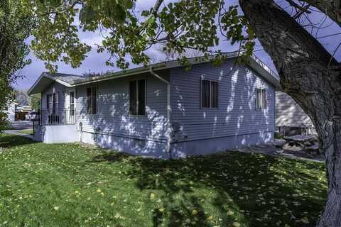 409 N 5th Ave N, Greybull, WY 82426