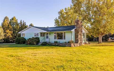 2604 E Avenue, Cody, WY 82414