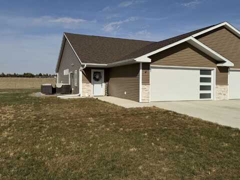 1821 W 6th St., Storm Lake, IA 50588