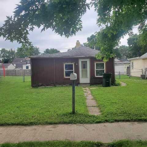 1314 Whitcher, Sioux City, IA 51109