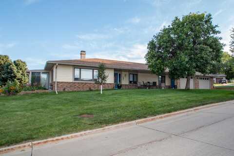 502 Titan Road, Hinton, IA 51024