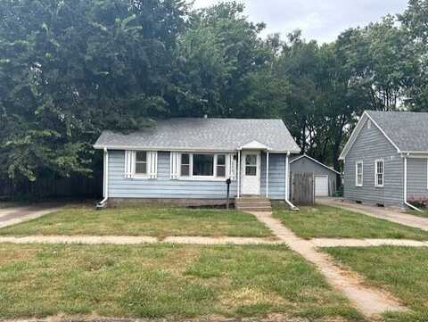 223 S Pine, Vermillion, SD 57069