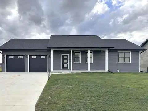 1622 Lincoln Place SE, Orange City, IA 51041